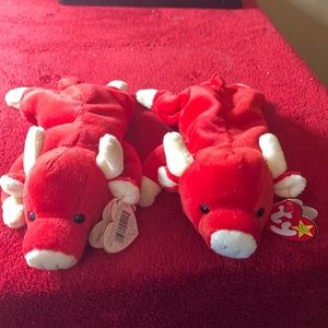 2 Snort Beanie Babies